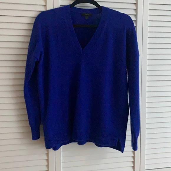 J. Crew Sweaters - J. Crew v-neck sweater